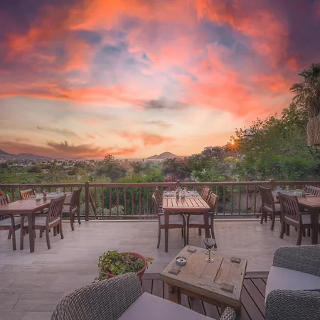 4reasons + Bistro | 12+ Hotel Yalıkavak