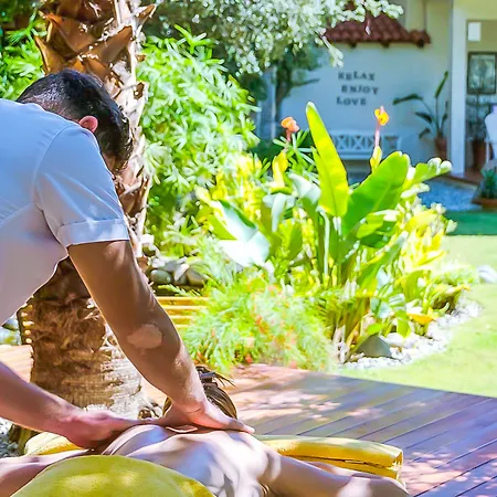 4reasons + Bistro | 12+ Hotel Yalıkavak