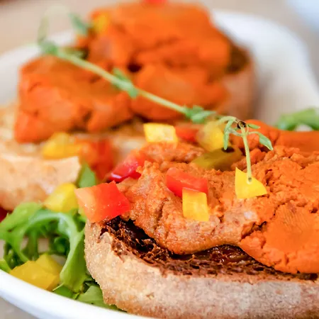 4reasons + Bistro | 12+