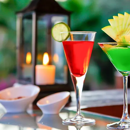 4reasons + Bistro | 12+ 4* 얄리카베크