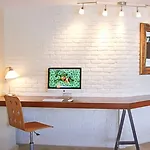 Отель 4reasons + Bistro | 12+ 4*