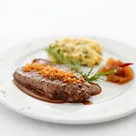 Отель 4reasons + Bistro | 12+ Яликовак