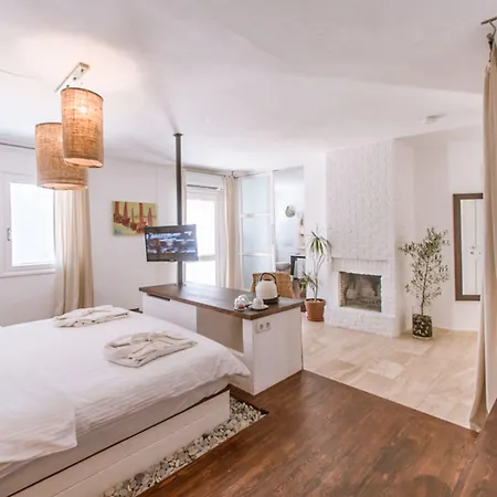 4reasons + Bistro | 12+ Otel Yalıkavak