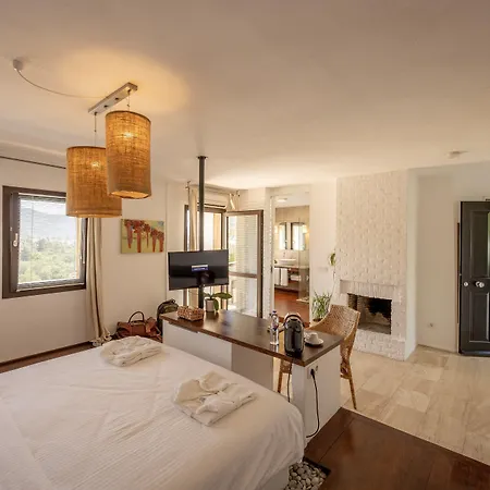4reasons + Bistro | 12+ Otel Yalıkavak