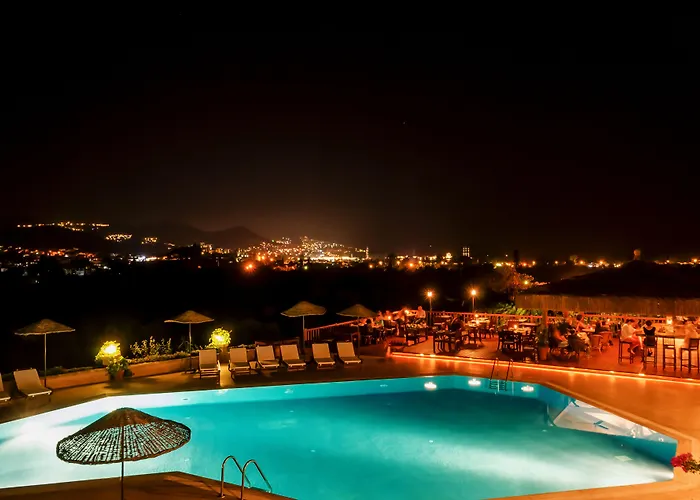 4reasons + Bistro | 12+ يالِكافاك
